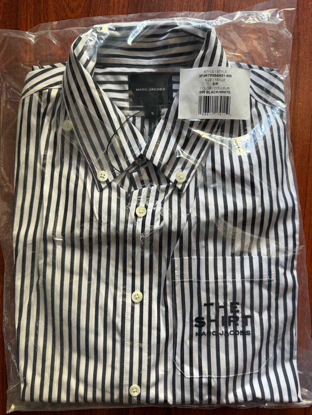 Marc Jacobs The Shirt Button-Up in Small Black Striped